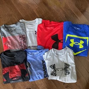 Under Armour boys 8-20 size medium shirts